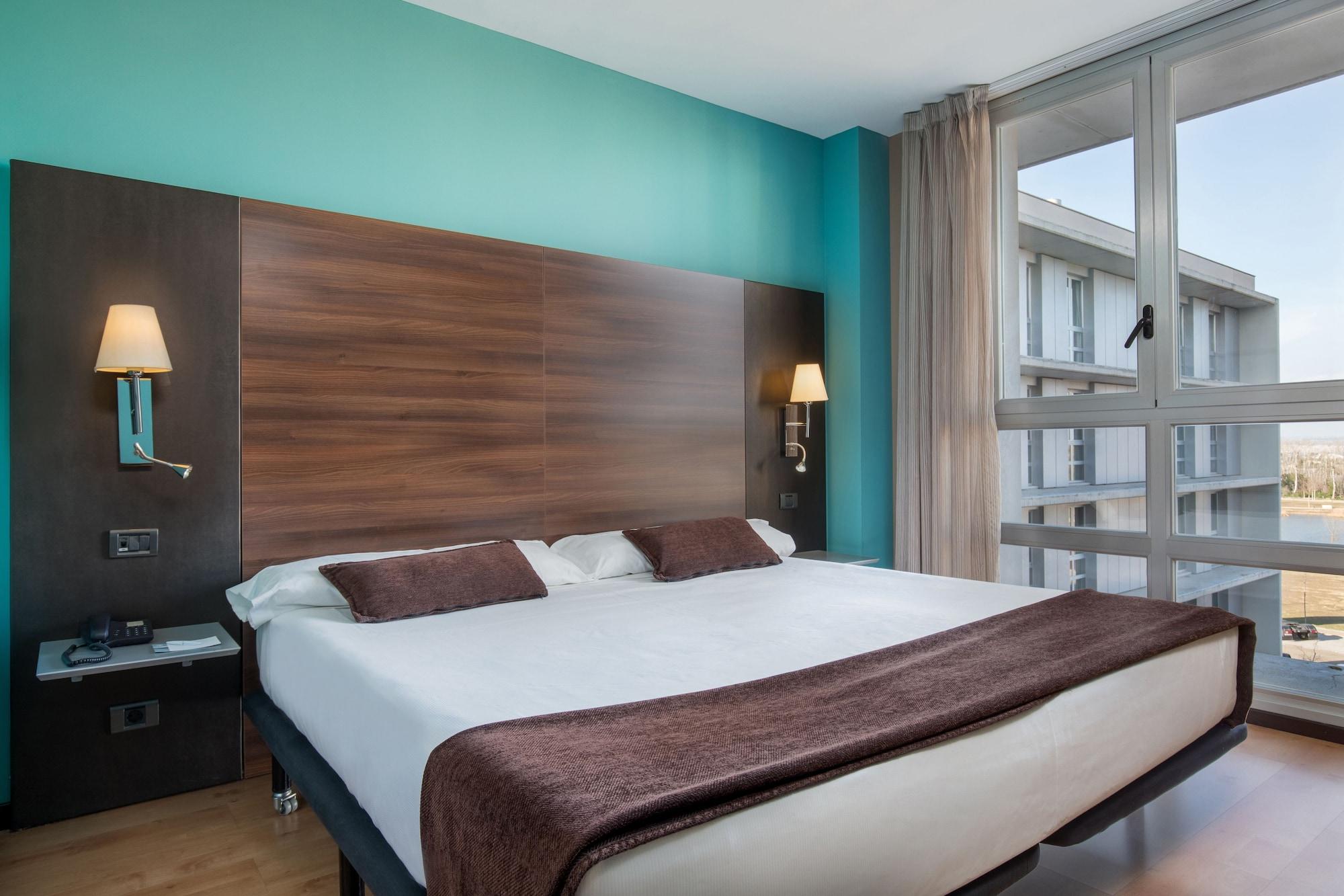 Eurostars Rey Fernando Hotel Zaragoza Exterior photo