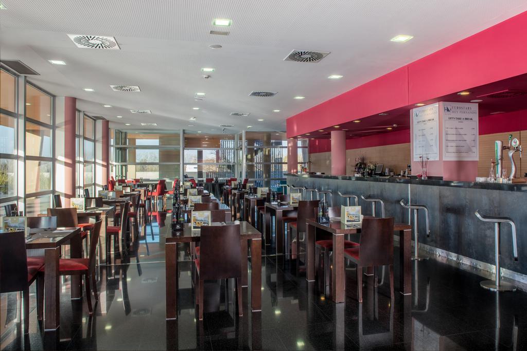 Eurostars Rey Fernando Hotel Zaragoza Exterior photo