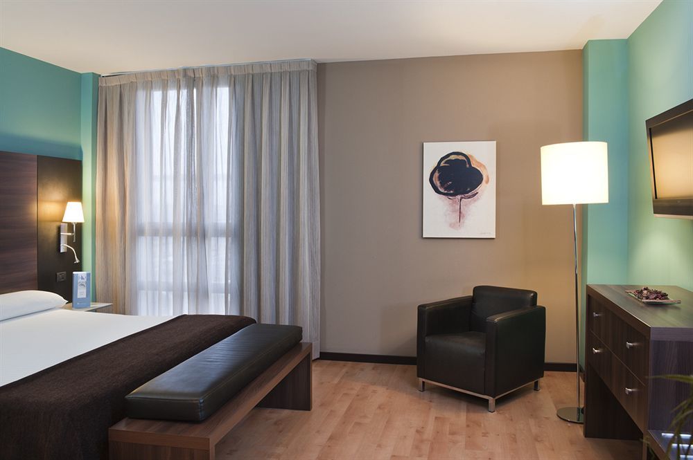 Eurostars Rey Fernando Hotel Zaragoza Exterior photo